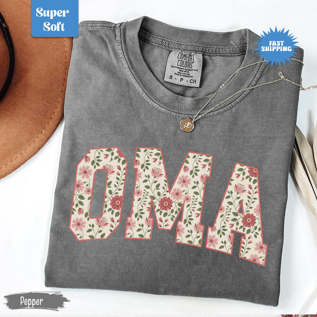 Comfort Colors Oma Shirt, Floral Oma Tshirt, Mother's Day Gift, Trendy Grandma T-shirt, New Grandma Gift, Pregnancy Reveal Gift for New Oma