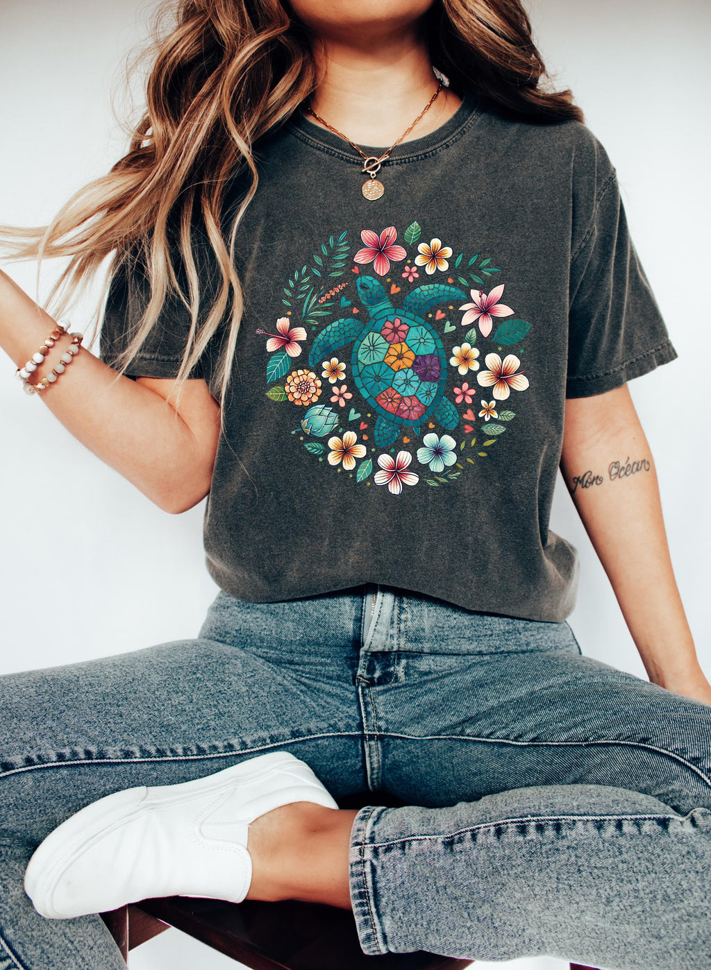 Floral Turtle Comfort Shirt, Cute Beach Tshirt, Trendy Summer Floral Tee, Oversized Beach Tee, Earth Day Shirt, Women's Tee, Gift for Her