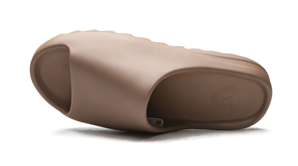 YEEZY SLIDE "Soot 2021"