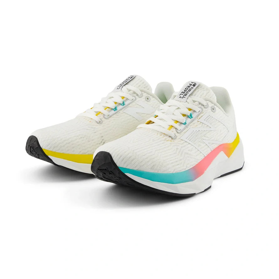 Women's New Balance FuelCell Propel v5