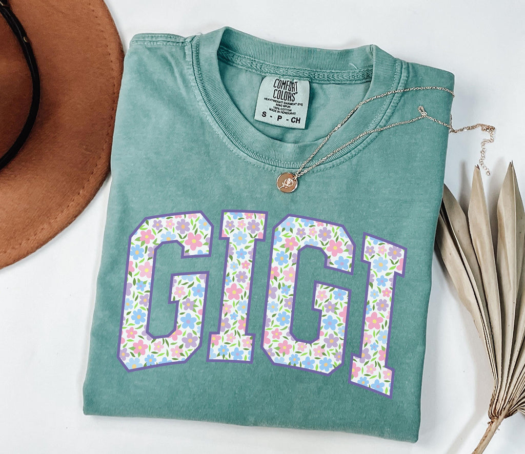 Floral Gigi Shirt, Comfort Colors Gigi Tee, Trendy Grandma Tshirt, Women's Flower Gigi Gift, Spring Pregnancy Reveal, Mother's Day